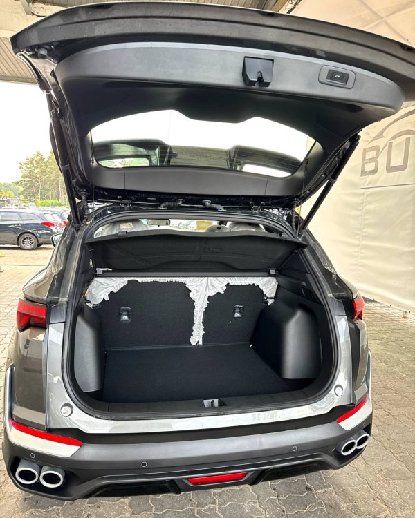 Geely Binyue L I - Image 19