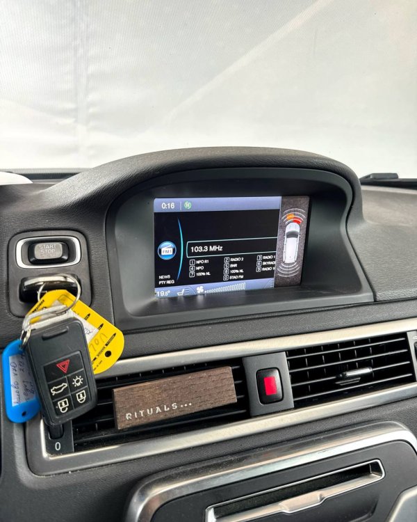 Volvo V70 III · Рестайлинг - Image 12