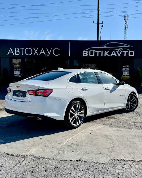 Chevrolet Malibu IX · Рестайлинг - Image 6