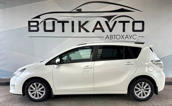 Toyota Verso I · Рестайлинг - Image 4