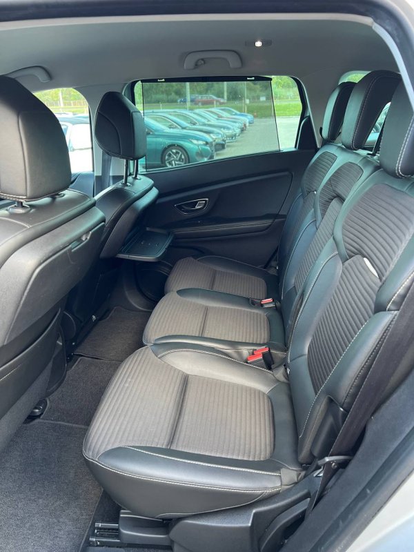 Renault Grand Scenic IV - Image 16