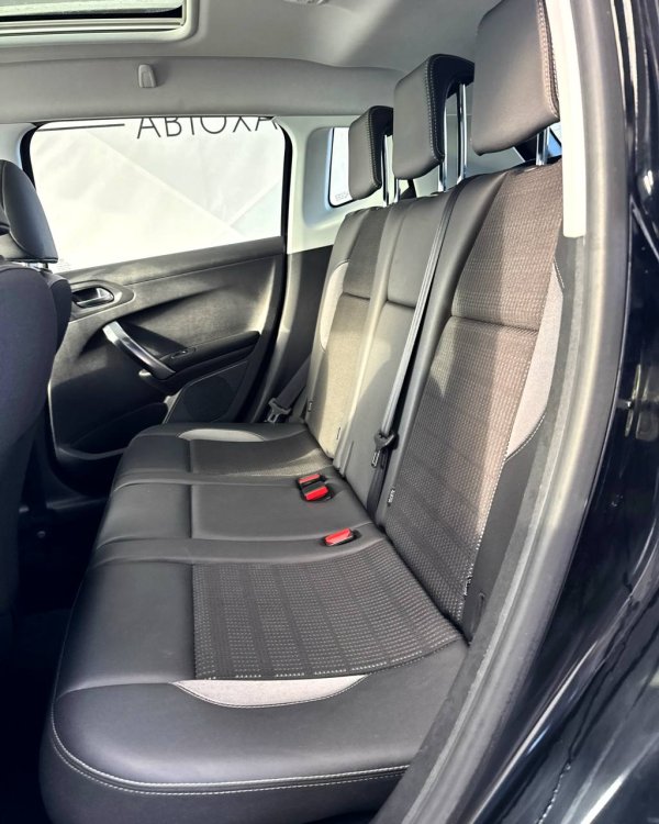 Peugeot 2008 I - Image 13
