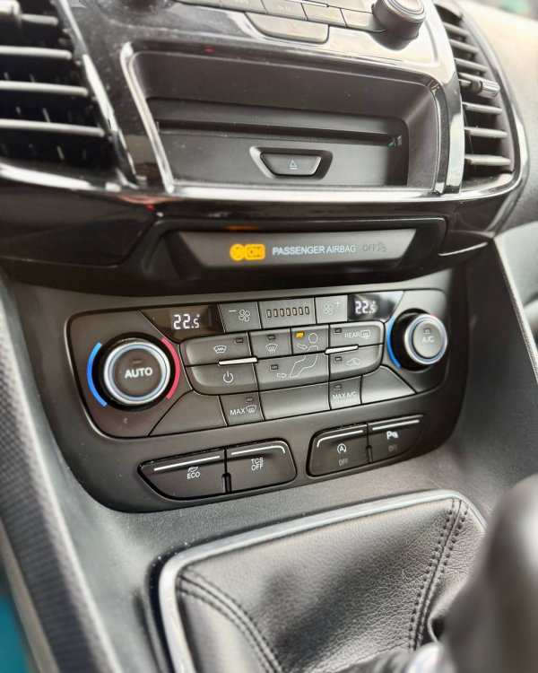 Ford Tourneo Connect II · Рестайлинг - Image 18