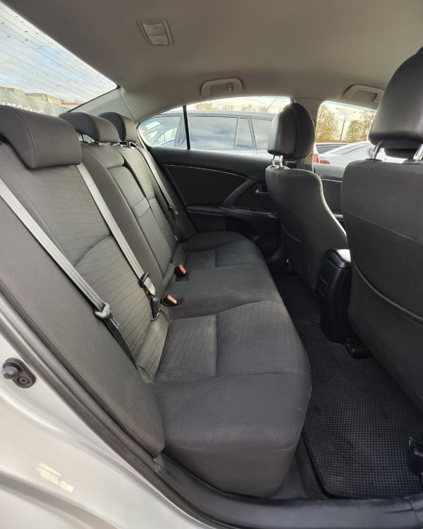 Toyota Avensis III (T270) - Image 12