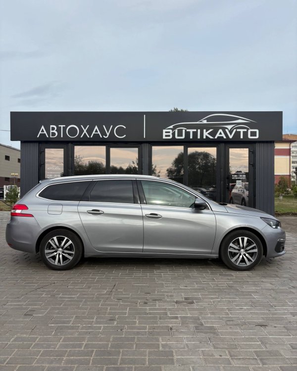 Peugeot 308 T9 · Рестайлинг - Image 13