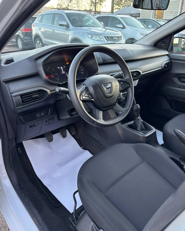 Dacia Logan III - Image 10