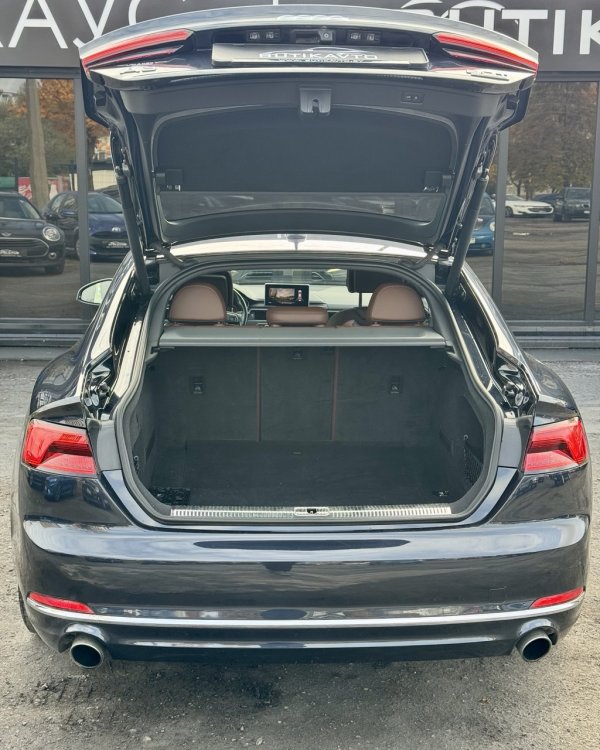 Audi A5 F5 - Image 12