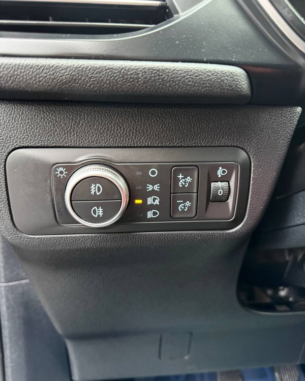 Ford Kuga III - Image 21