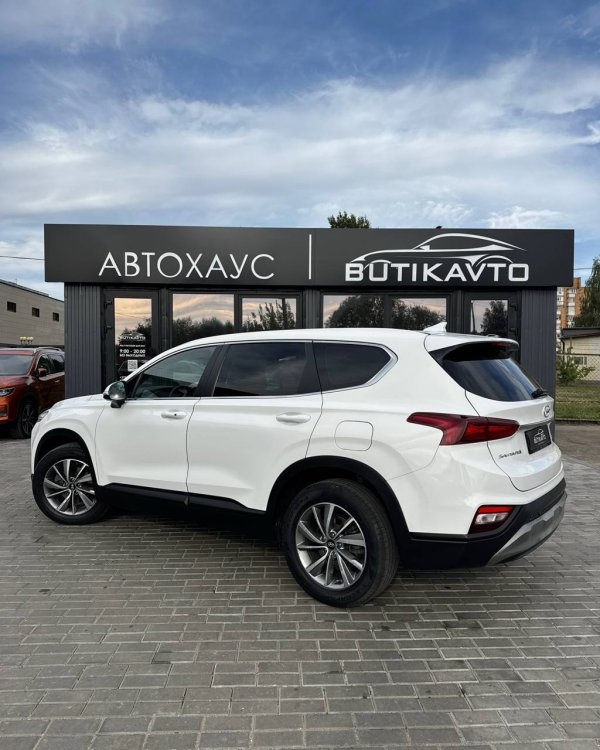 Hyundai Santa Fe TM - Image 4