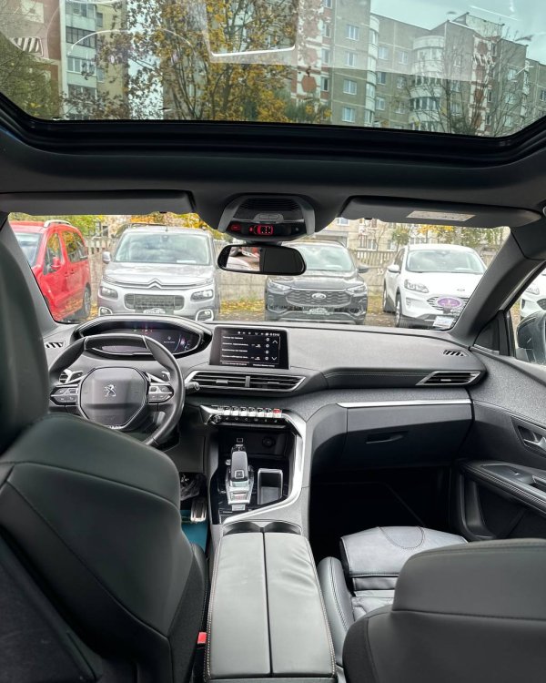 Peugeot 5008 II - Image 9