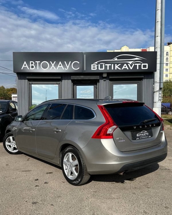 Volvo V60 I - Image 4