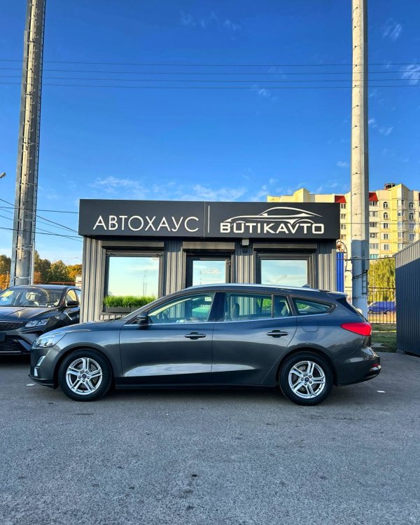 Ford Focus IV - Image 8