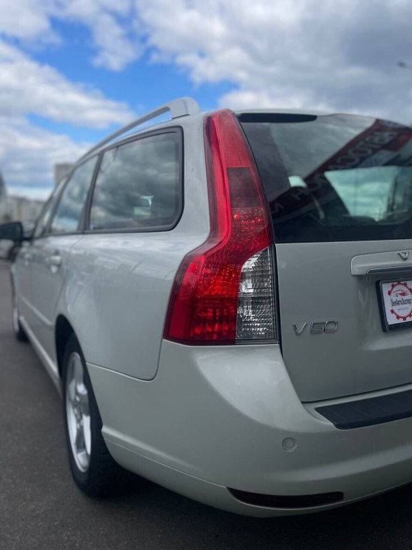 Volvo V50, 2012 - Image 6