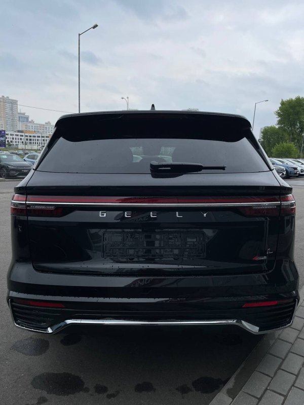Geely Monjaro, Exclusive Flagship, 2025 - Image 13