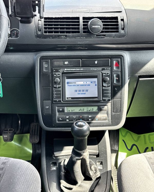 Volkswagen Sharan I · Рестайлинг - Image 10