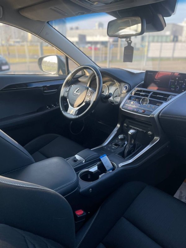 Lexus NX, 2018 - Image 9