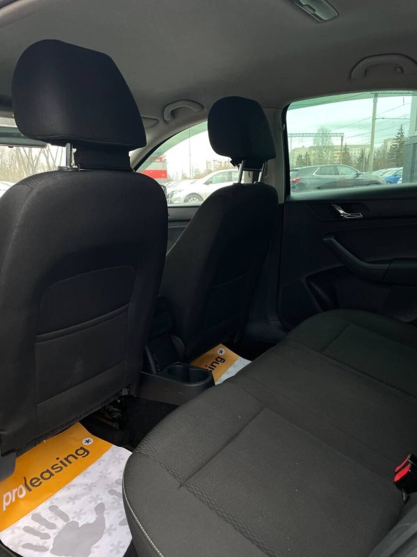 Skoda Rapid, 2013 - Image 19