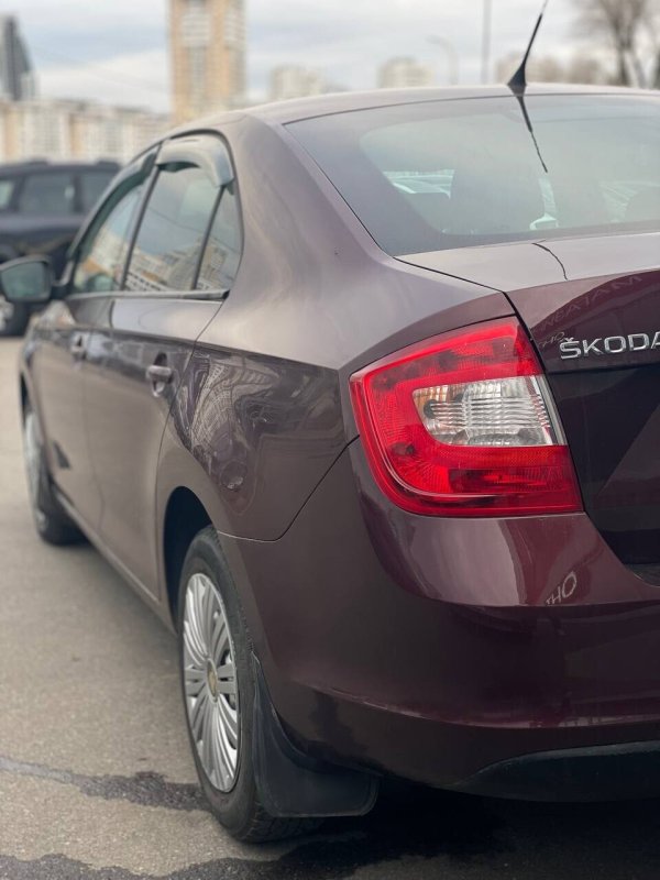 Skoda Rapid, 2013 - Image 4