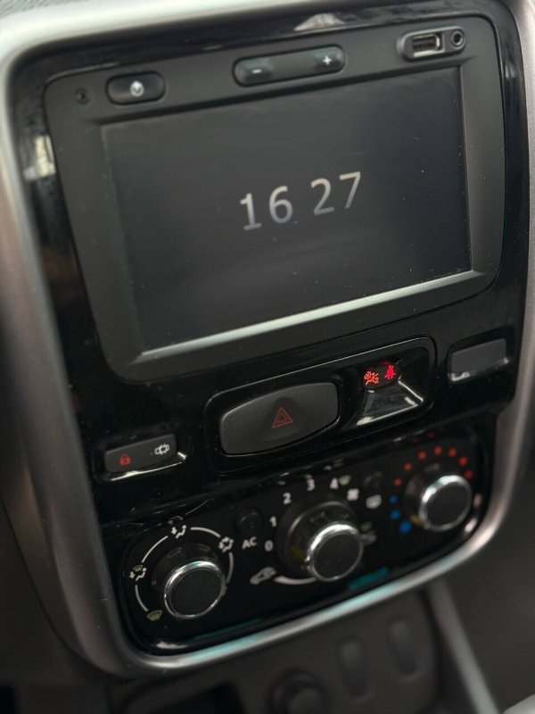 Renault Duster, 2013 - Image 12