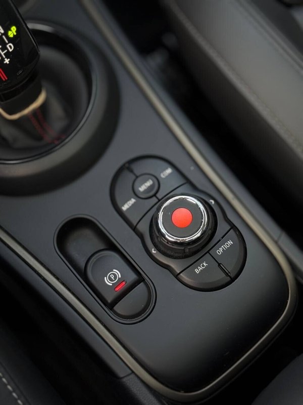 MINI Countryman, 2019 - Image 15