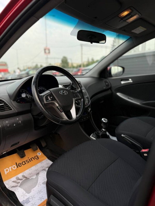 Hyundai Accent, 2014 - Image 18