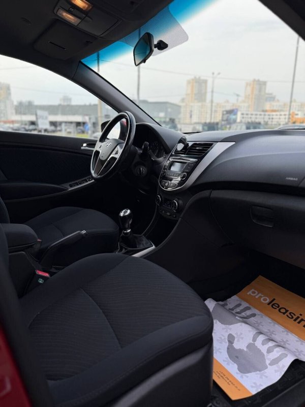 Hyundai Accent, 2014 - Image 10