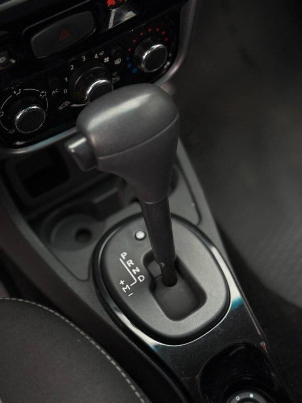Renault Duster, 2013 - Image 13