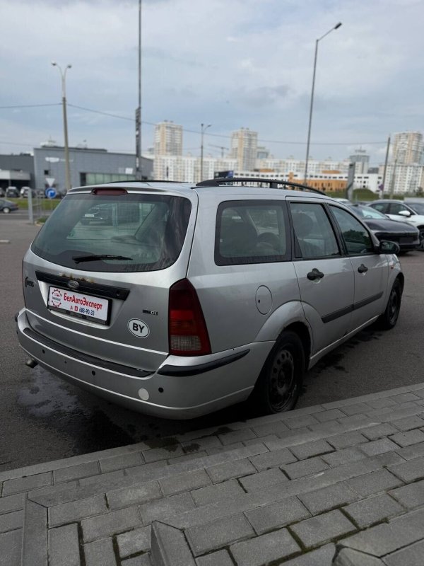 Ford Focus, 2003 - Image 9
