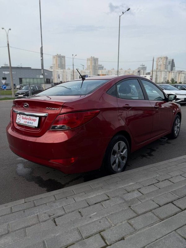 Hyundai Accent, 2014 - Image 9