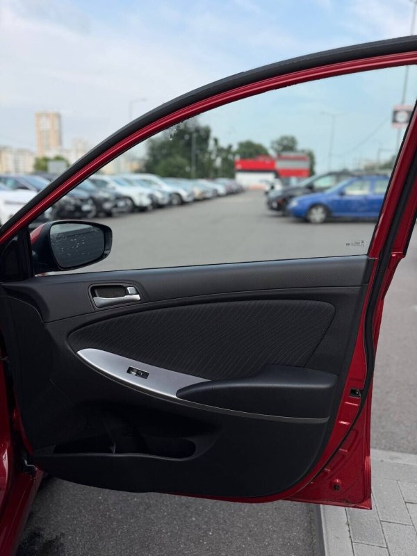 Hyundai Accent, 2014 - Image 14