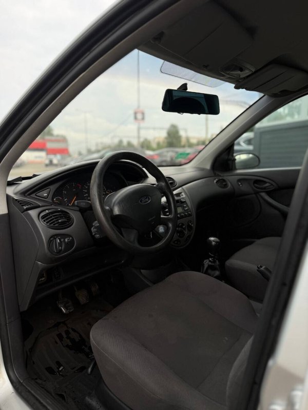 Ford Focus, 2003 - Image 18