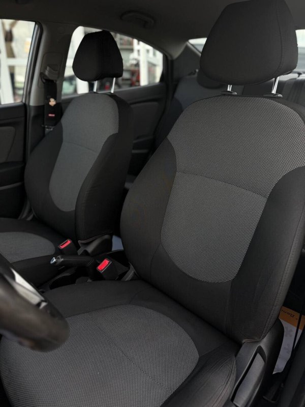 Hyundai Accent, 2013 - Image 17