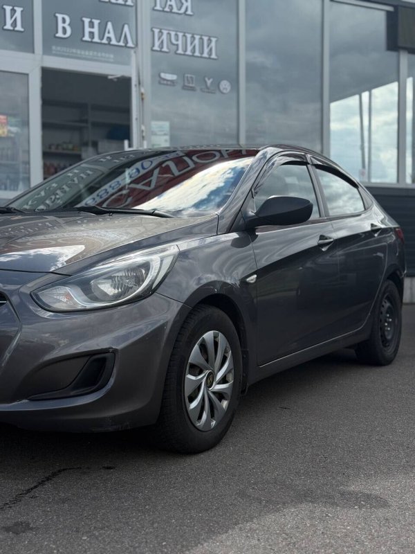 Hyundai Accent, 2013 - Image 4