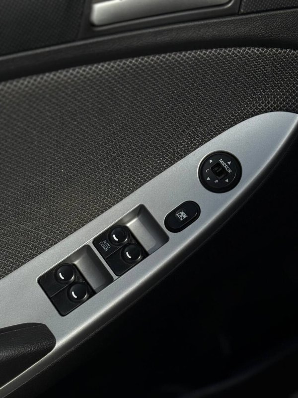 Hyundai Accent, 2013 - Image 16