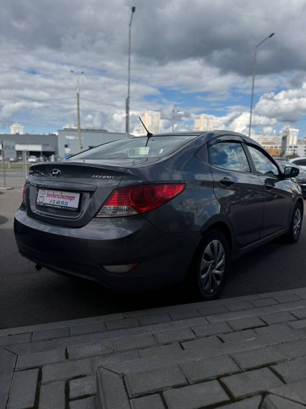 Hyundai Accent, 2013 - Image 9