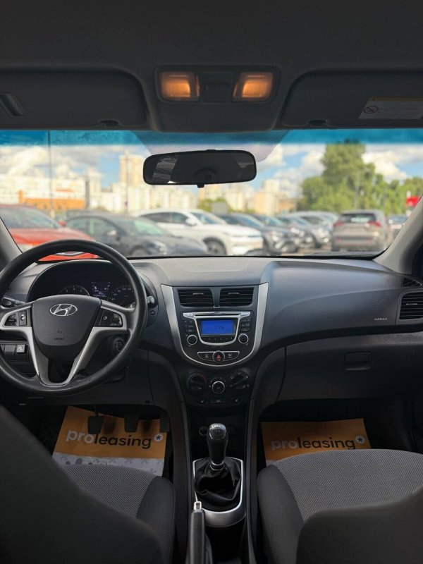 Hyundai Accent, 2013 - Image 19