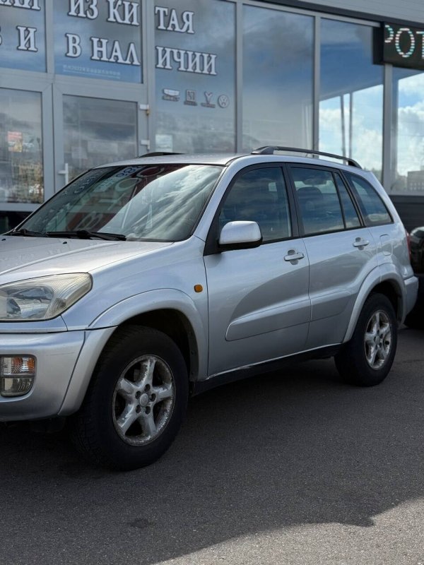 Toyota RAV4, 2001 - Image 4