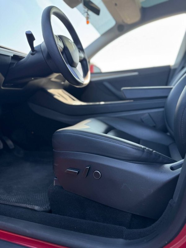 Tesla Model Y, 2023 - Image 10