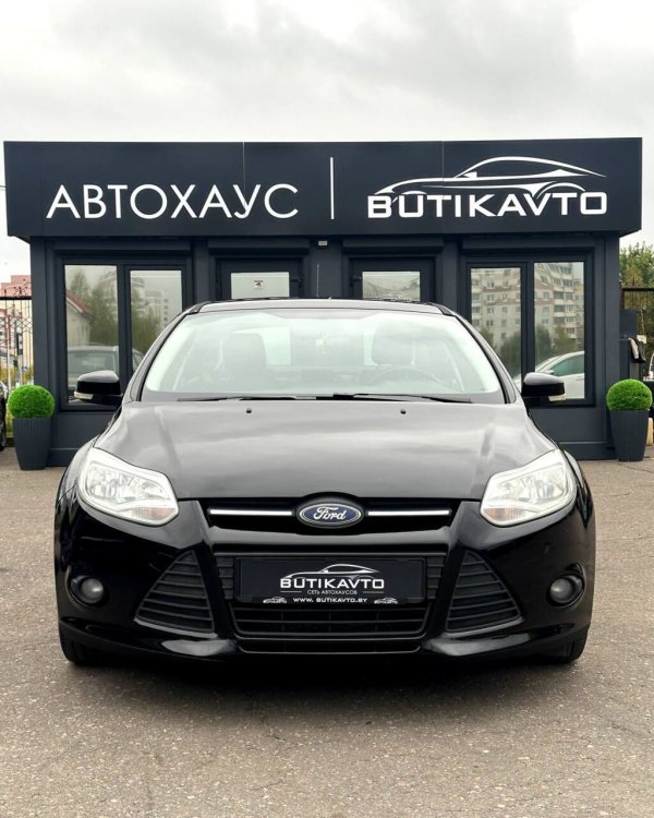 Ford Focus III - Image 2