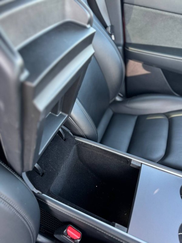Tesla Model Y, 2023 - Image 20