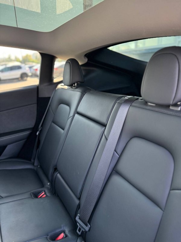Tesla Model Y, 2023 - Image 9