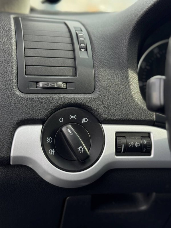 Skoda Octavia, 2009 - Image 18