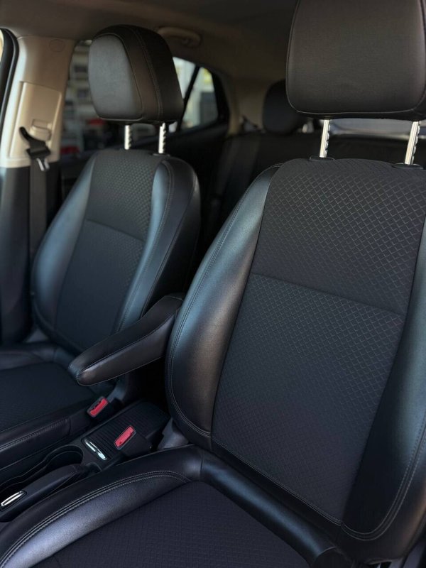 Buick Encore, 2021 - Image 16