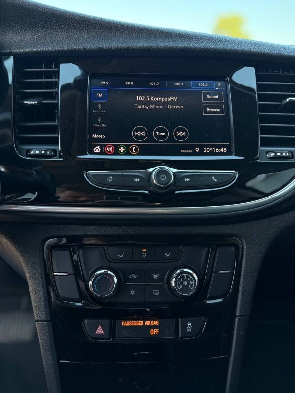 Buick Encore, 2021 - Image 10