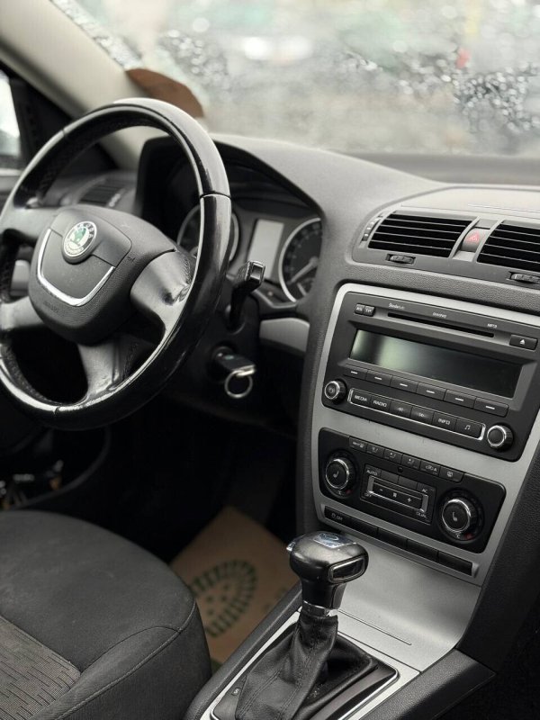 Skoda Octavia, 2012 - Image 19