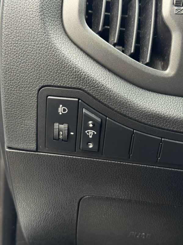 Kia Sportage, 2011 - Image 14