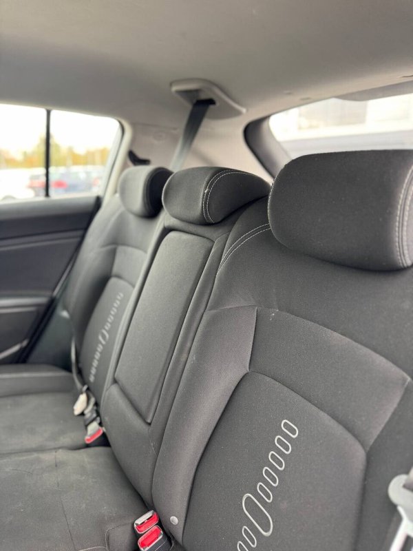Kia Sportage, 2011 - Image 12