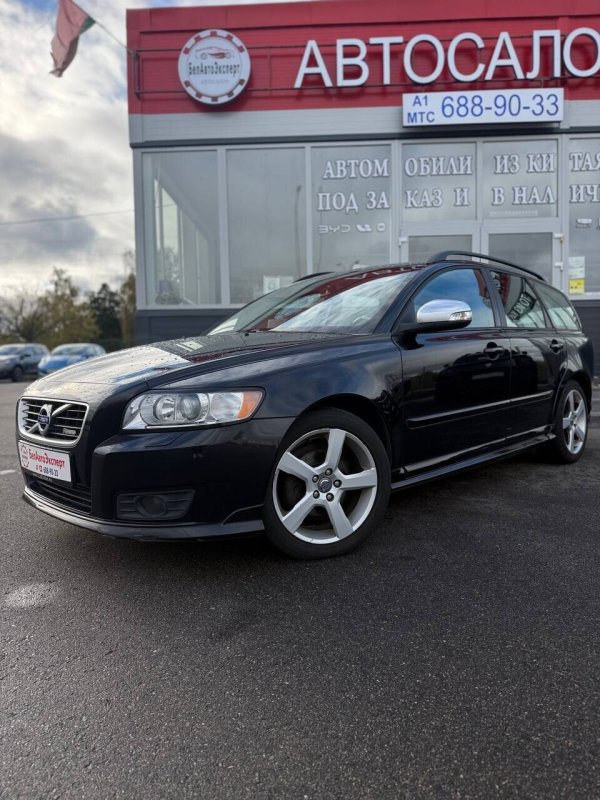 Volvo V50, 2011