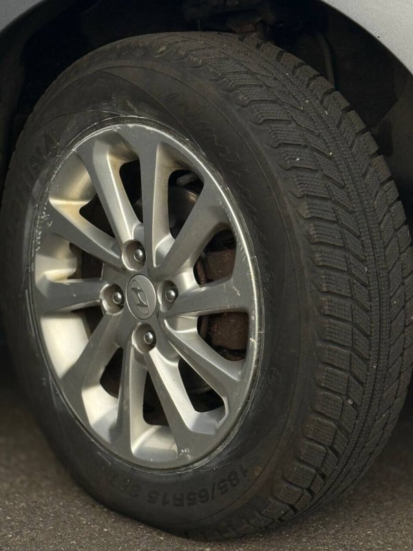 Hyundai Accent, 2020 - Image 13