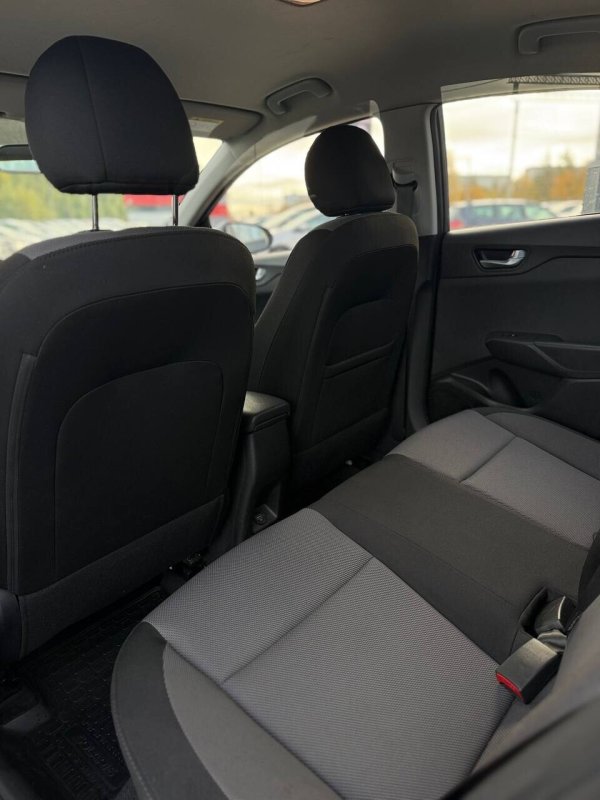 Hyundai Accent, 2020 - Image 16